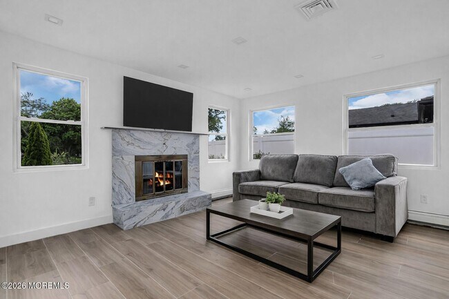 Building Photo - 6 Virginia Terrace