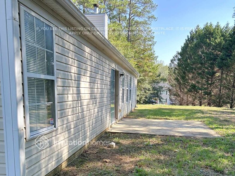 Building Photo - 186 Crestbend Ln