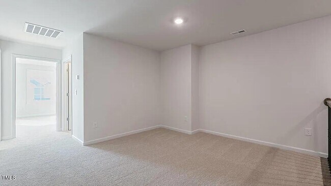 Building Photo - 614 Andrade Dr