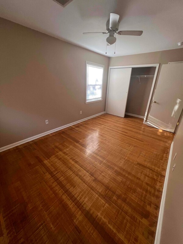 Building Photo - 1265 Broadmoor St