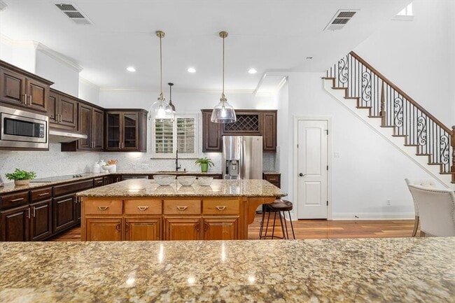Building Photo - 13212 Coleto Creek Trail