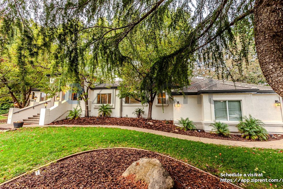 Building Photo - 1712 Carnegie Way