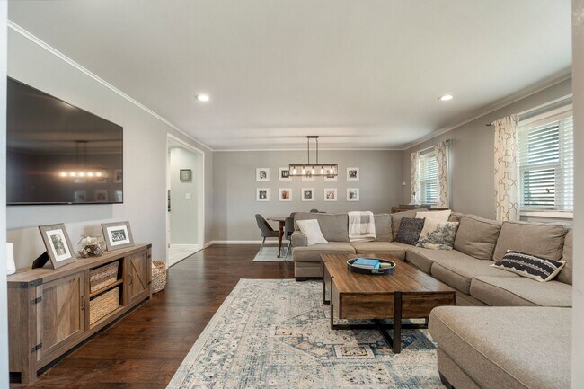 Building Photo - Gorgeous Mid-Century Home Newly Renovated From Top To Bottom - Inside And Outside - With Newer Wi...