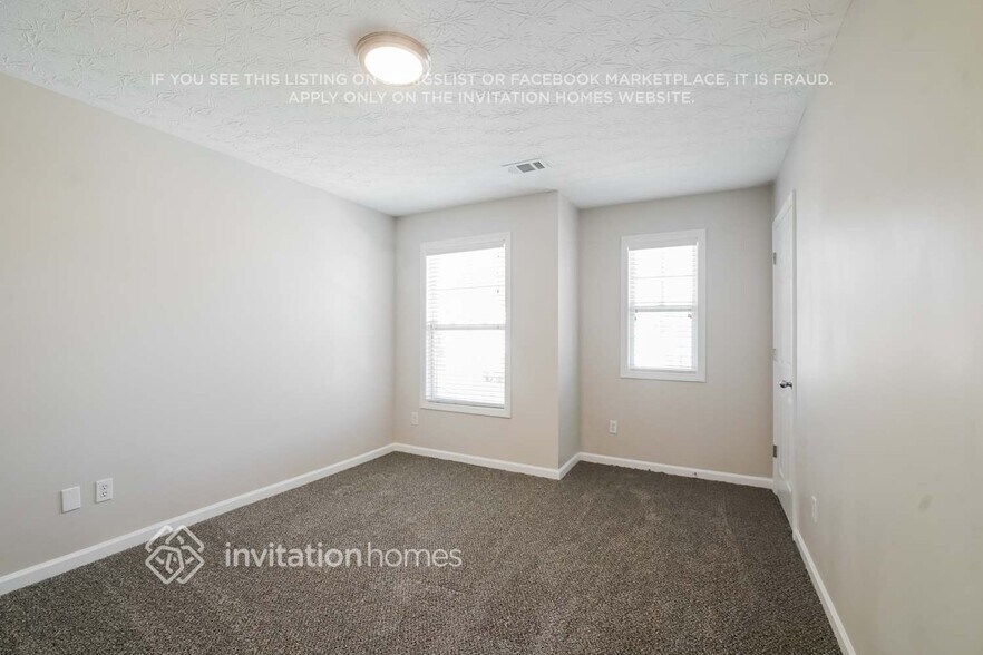 Building Photo - 952 Gardenia Curve