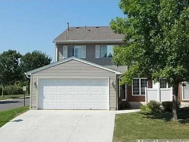 Building Photo - 1238 Larkspur Ln