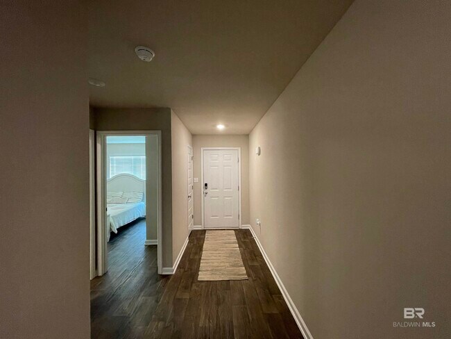 Building Photo - 23976 Songbird Dr