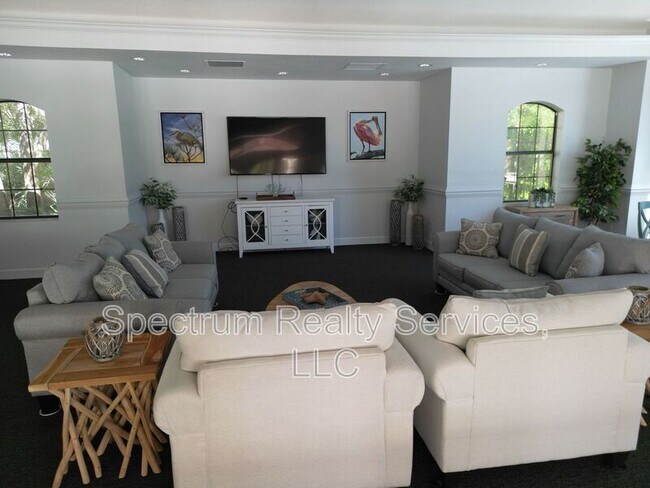 Building Photo - 4515 Serena Cir