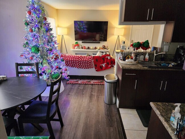 Building Photo - 3973 NW 87th Ave