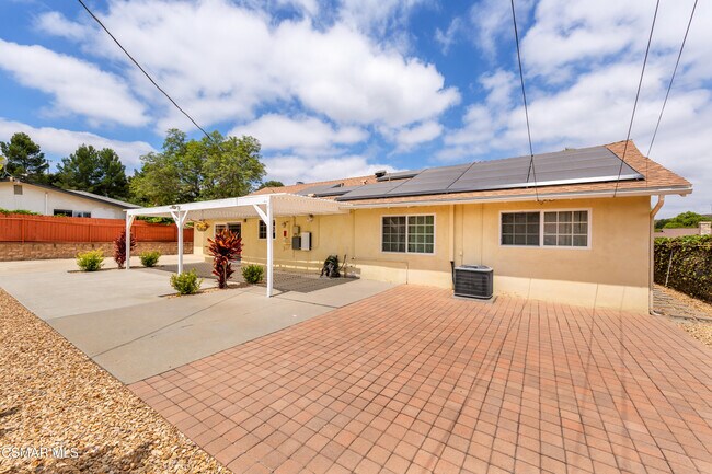 Building Photo - 3340 Tuxford Pl