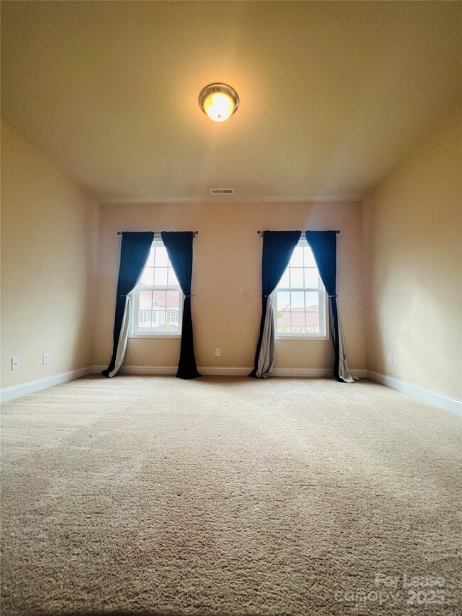 Building Photo - 2223 Eversham Dr NW