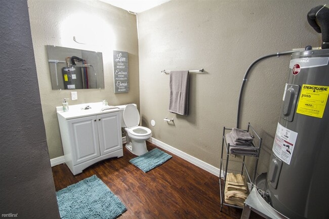 Building Photo - 1214 Florida St