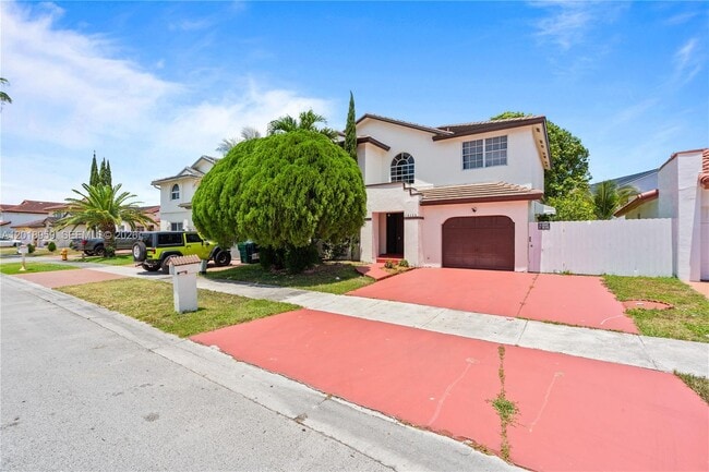 Building Photo - 15345 SW 63rd Ter
