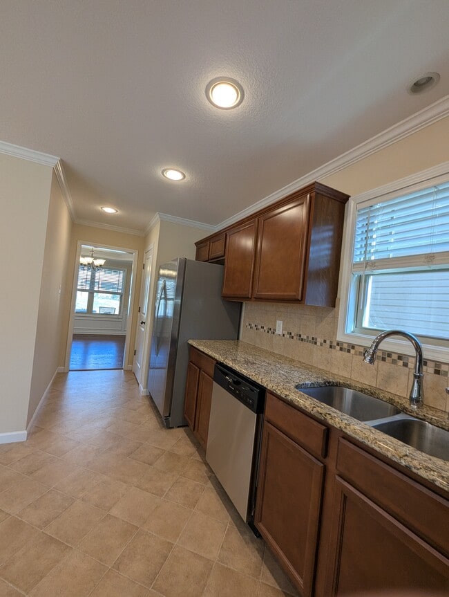 Building Photo - 1533 Yarnell Station Blvd