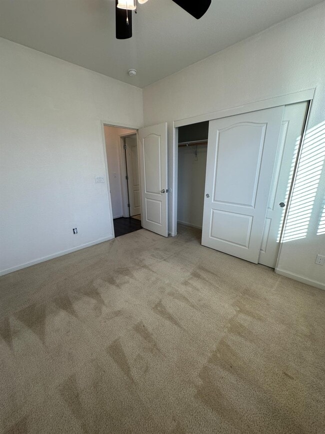 Building Photo - 5448 E Laurite Ave