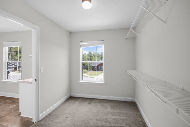 Building Photo - 721 Highgrove Ct