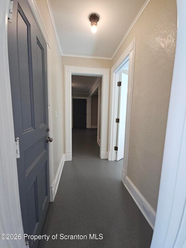 Building Photo - 1615 Monsey Ave
