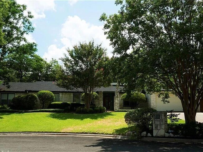 Building Photo - 3103 Mistywood Cir