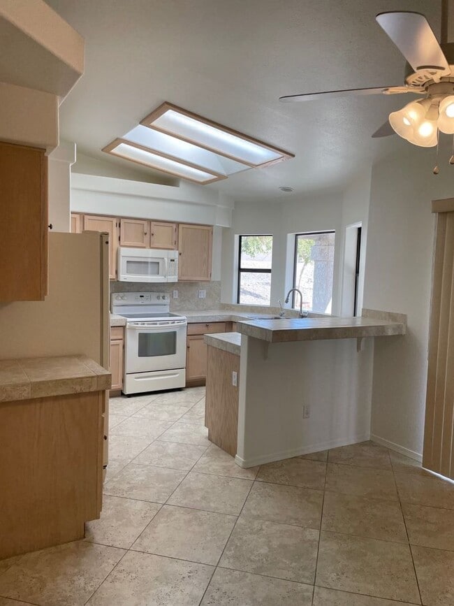 Building Photo - Coming Soon! DO NOT DISTURB TENANTS!