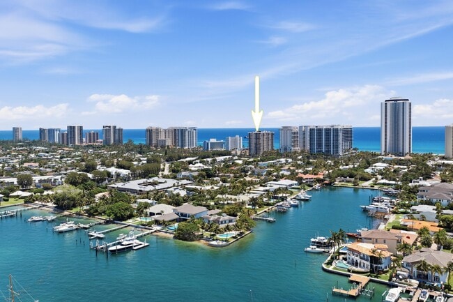 Building Photo - 3400 N Ocean Dr
