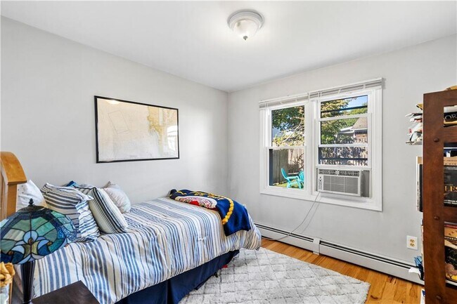 Building Photo - 46 Thurston Ave