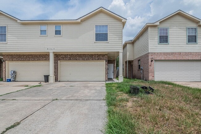 Primary Photo - 11906 Chetman Dr
