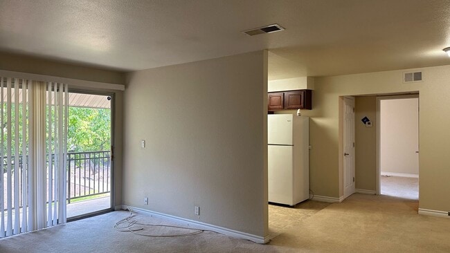Primary Photo - 1 Bedroom Condo with community pool & tenn...