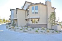 Building Photo - One of a Kind-3 Bedroom and 3 Bathroom Luxury Townhouse in Harris Ranch.
