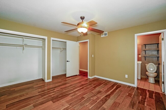 Building Photo - Charming Lincoln Village West 3BD Home with Spacious Corner Lot