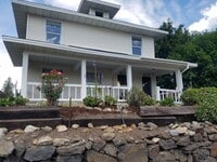 Building Photo - 2117 E Providence Ave