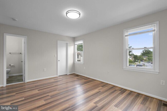 Building Photo - 3351 Buehler Ct