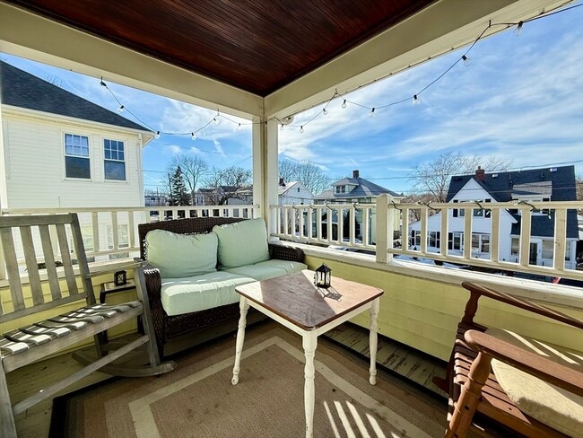 Building Photo - 32 Quincy St