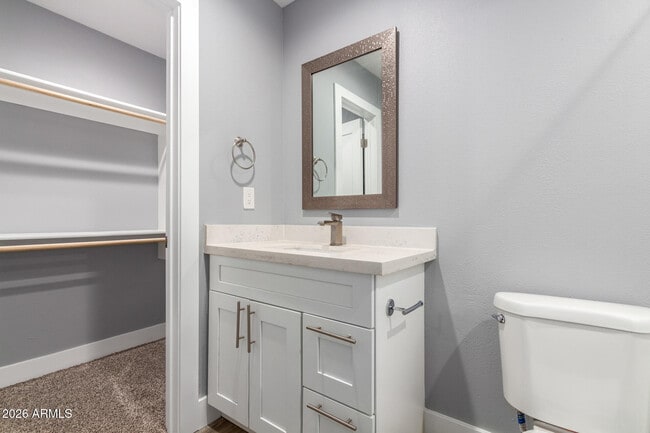 Building Photo - 3520 S Poplar St