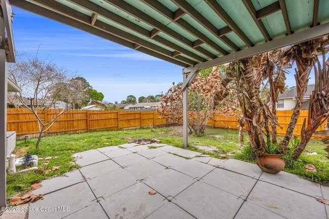 Building Photo - 5695 Graham St