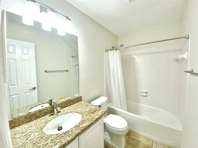 Building Photo - 6 Tivoli Garden Ct