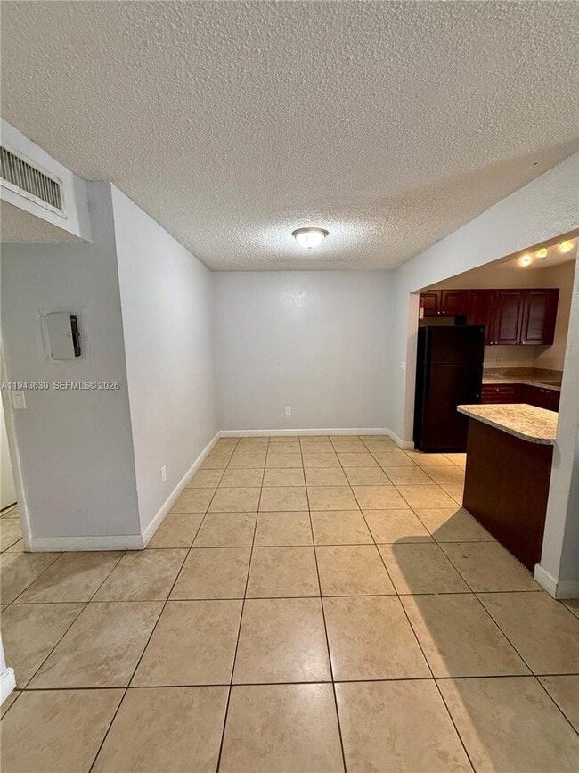 Building Photo - 400 NW 65th Ave