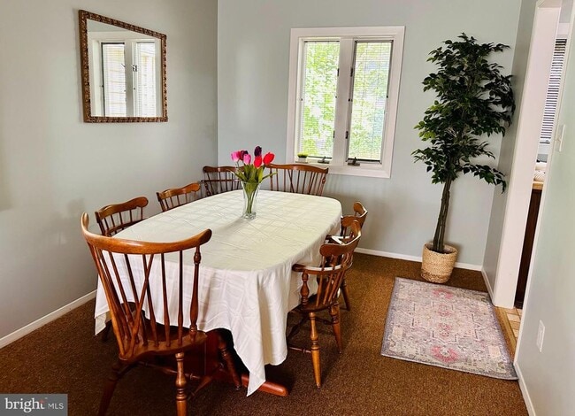 Building Photo - 1813 Olmstead Dr