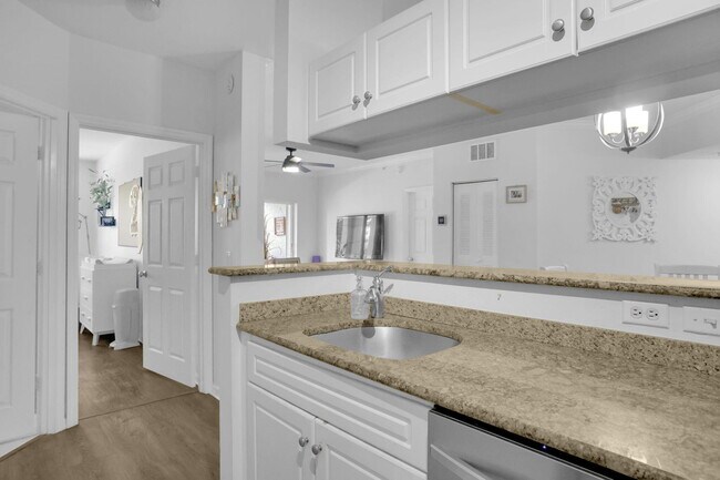 Building Photo - 3301 Tuscany Way
