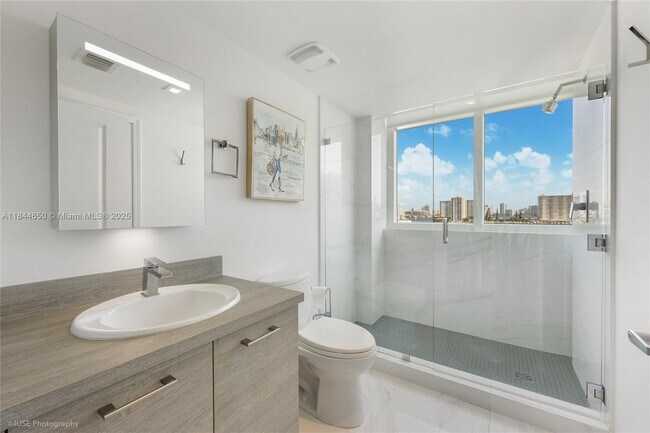 Building Photo - 400 Sunny Isles Blvd