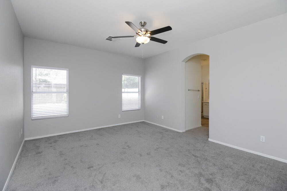 Building Photo - 14823 W Dovestar Dr