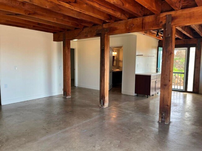 Building Photo - WILDACRES