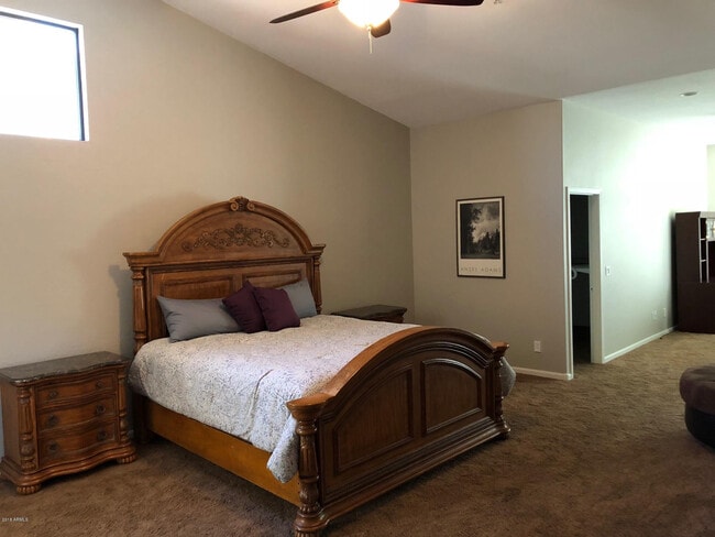 Building Photo - 9405 E Quarry Trail