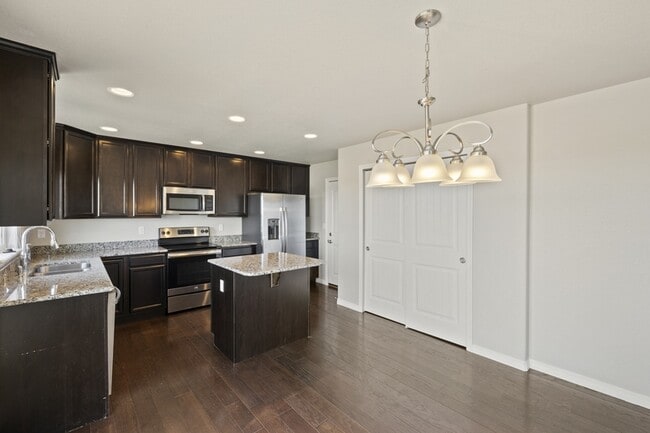Building Photo - 9432 Beryl Dr