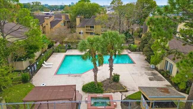 Building Photo - 3502 Ocee St