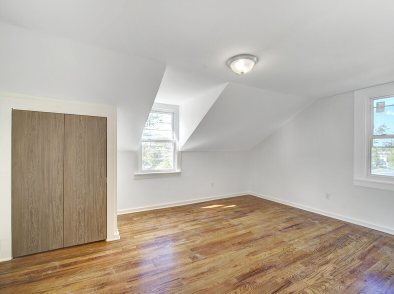 2nd floor Bedroom - 204 Montrose Ave