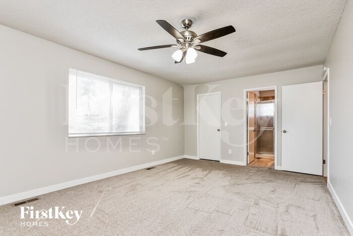 Building Photo - 1282 Lombez Dr