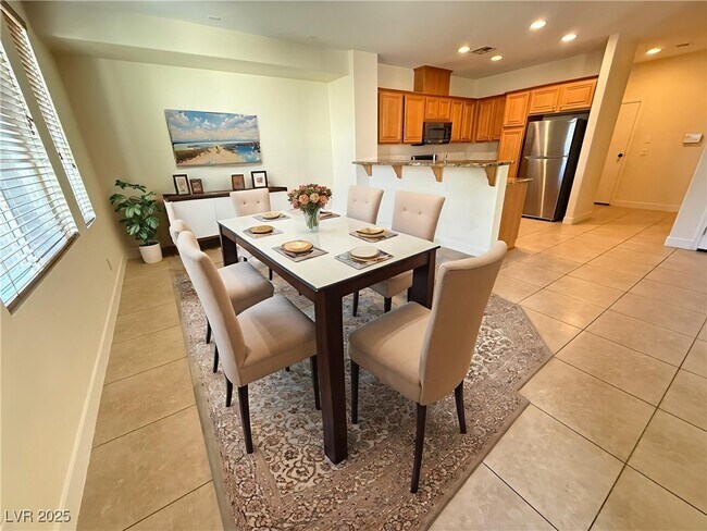 Building Photo - 8374 S Pioneer Way