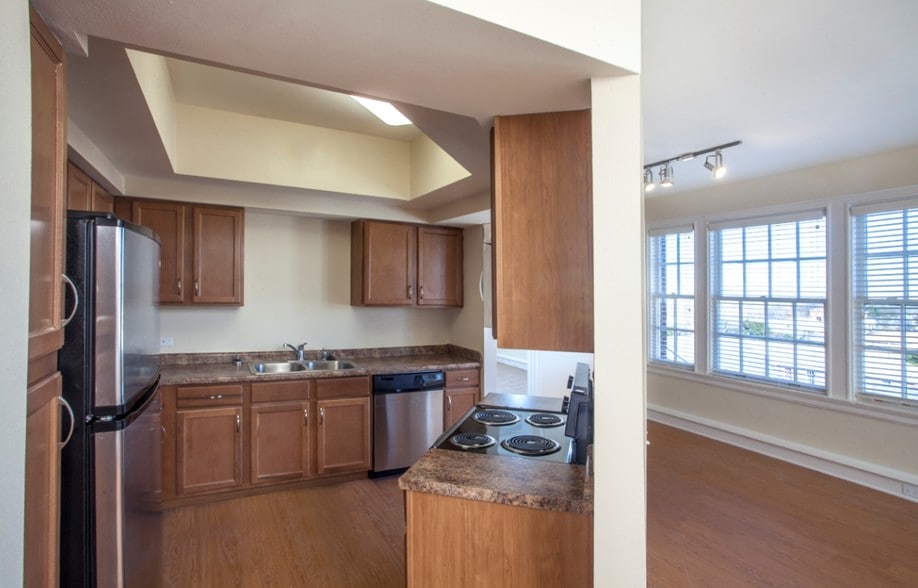 Interior Photo - The Aeolian