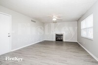Building Photo - 6046 Glenn Trce Ln