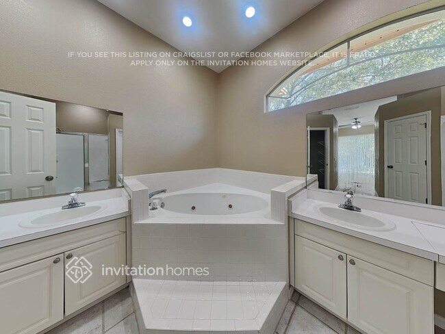 Building Photo - 6059 Cason Way