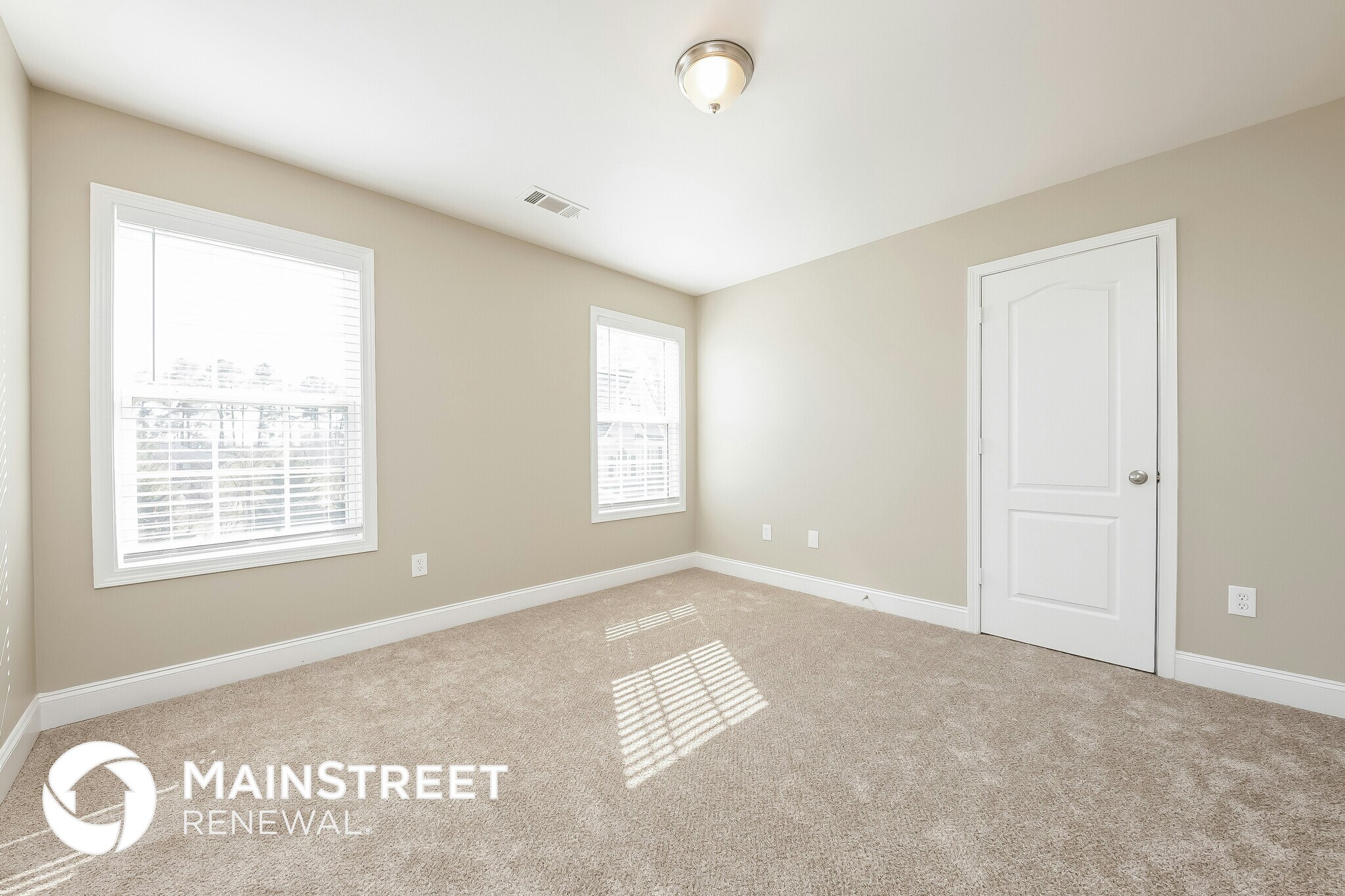 Building Photo - 2672 Blowing Wind Cir